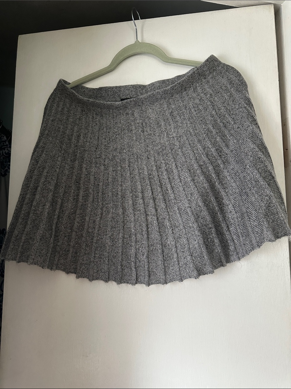 Women's Grey Pleated Knit Skirt